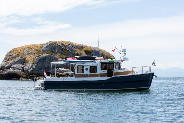 2025 Ranger Tugs  R-31 S